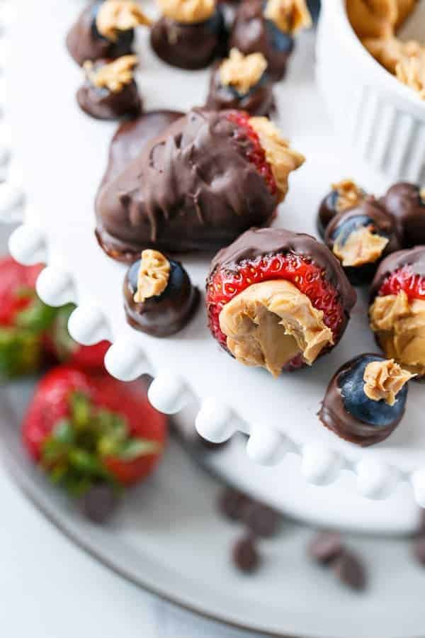 Juicy, Smooth, Snappy: The Ultimate Peanut Butter Chocolate Berries